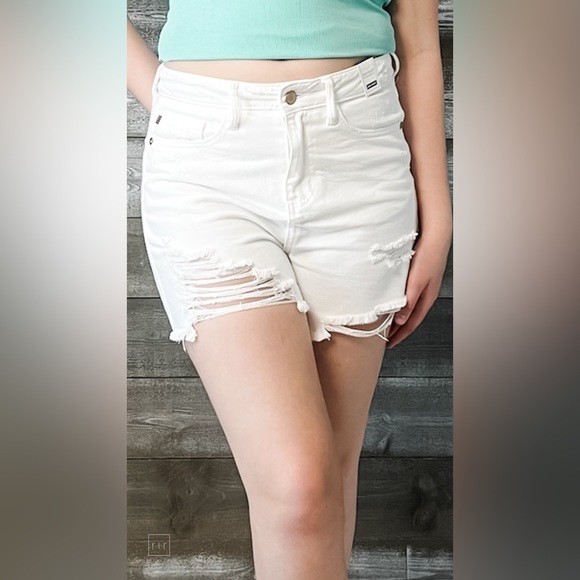 NEW! judy blue rigid magic high waist destroyed white denim shorts JB150264 WHT - Picture 1 of 11